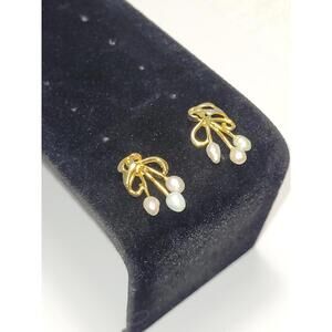 Vintage Yellow Goldtone Freshwater Pearl Dangle Earrings Branch Cluster Design